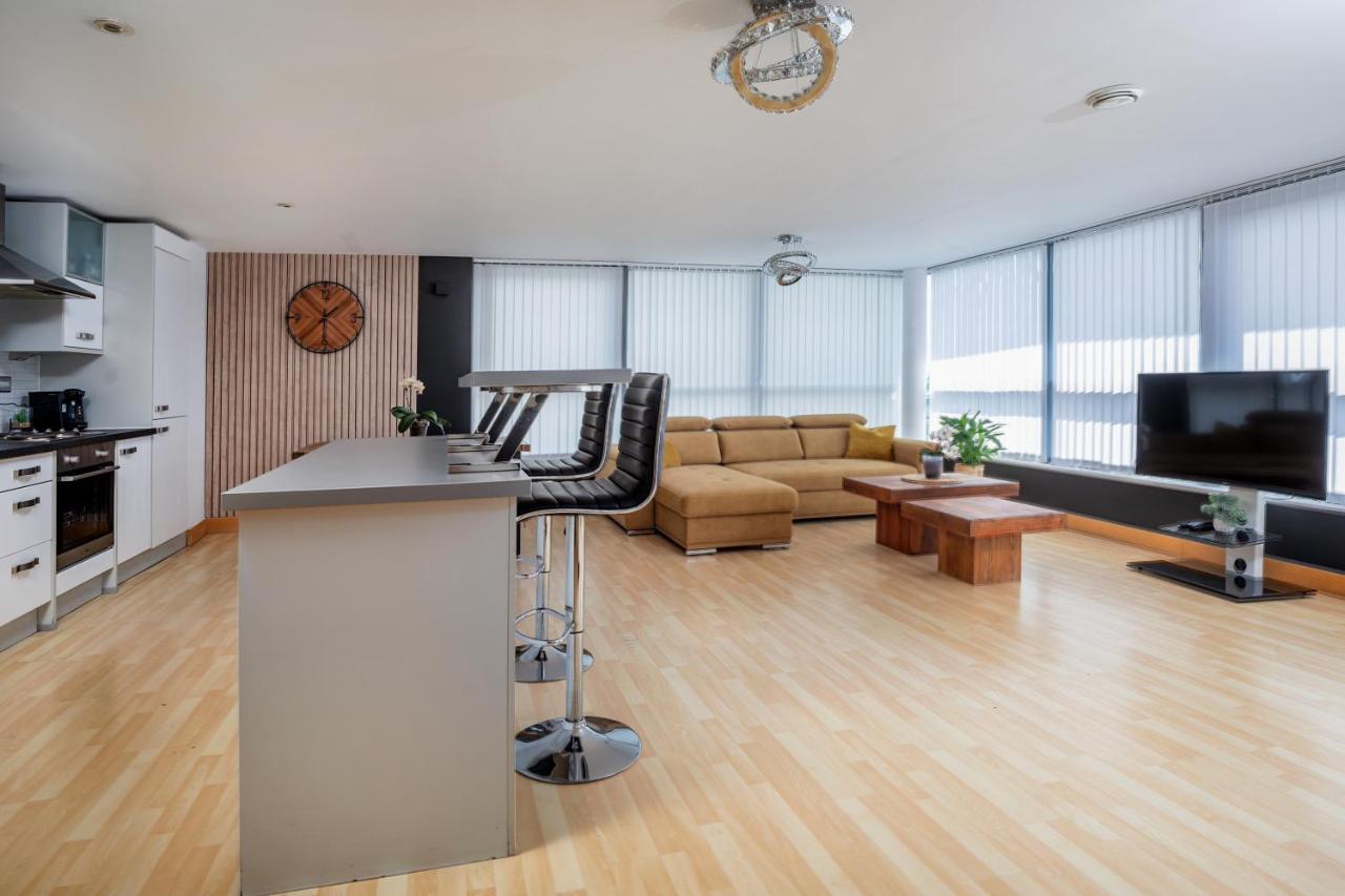 Appartement Leeds Most Stunning Penthouse! - Sleeps 8 Extérieur photo